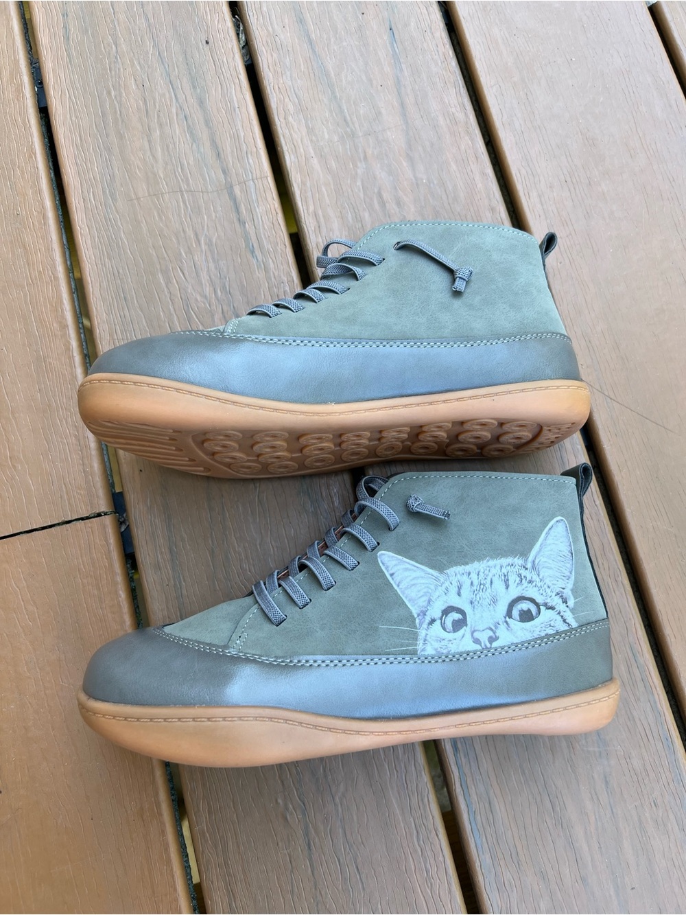 Cempar Women’s Ankle Boots Size 8.5 Tabby Cat Illustration On Side Panel Unique - Picture 2 of 8